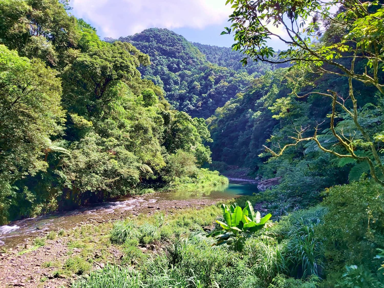 Tonghou Traversing Trail