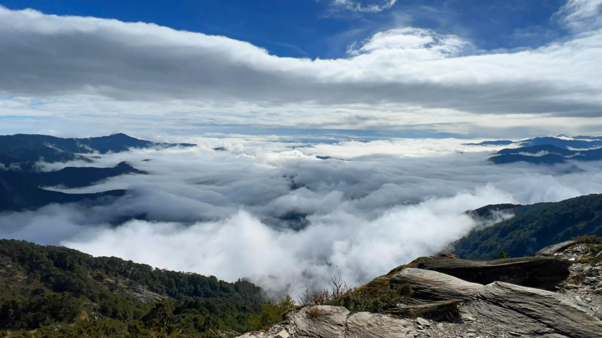 Sea of clouds at Taguanshan