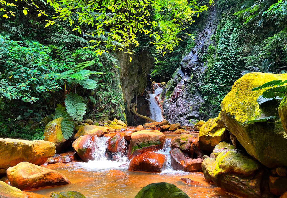 Cuifeng Waterfall on Tianmu Old Trail